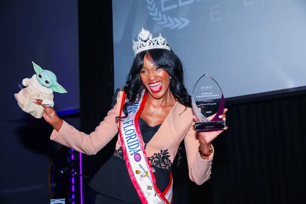 Honoree on the red carpet at the Be Great! Awards